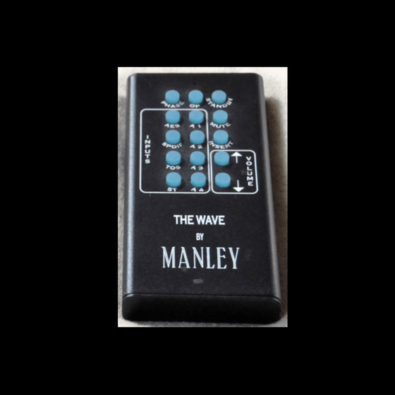 Pre-owned vacuum tube pre- amplifier MANLEY THE WAVE (with outside power supply and remote control) - AudioSoundMusic