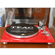  Pre-owned Turntable TEAC TN300 - AudioSoundMusic